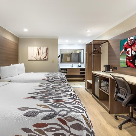 Red Roof Inn Raleigh Northeast - Downtown المظهر الخارجي الصورة