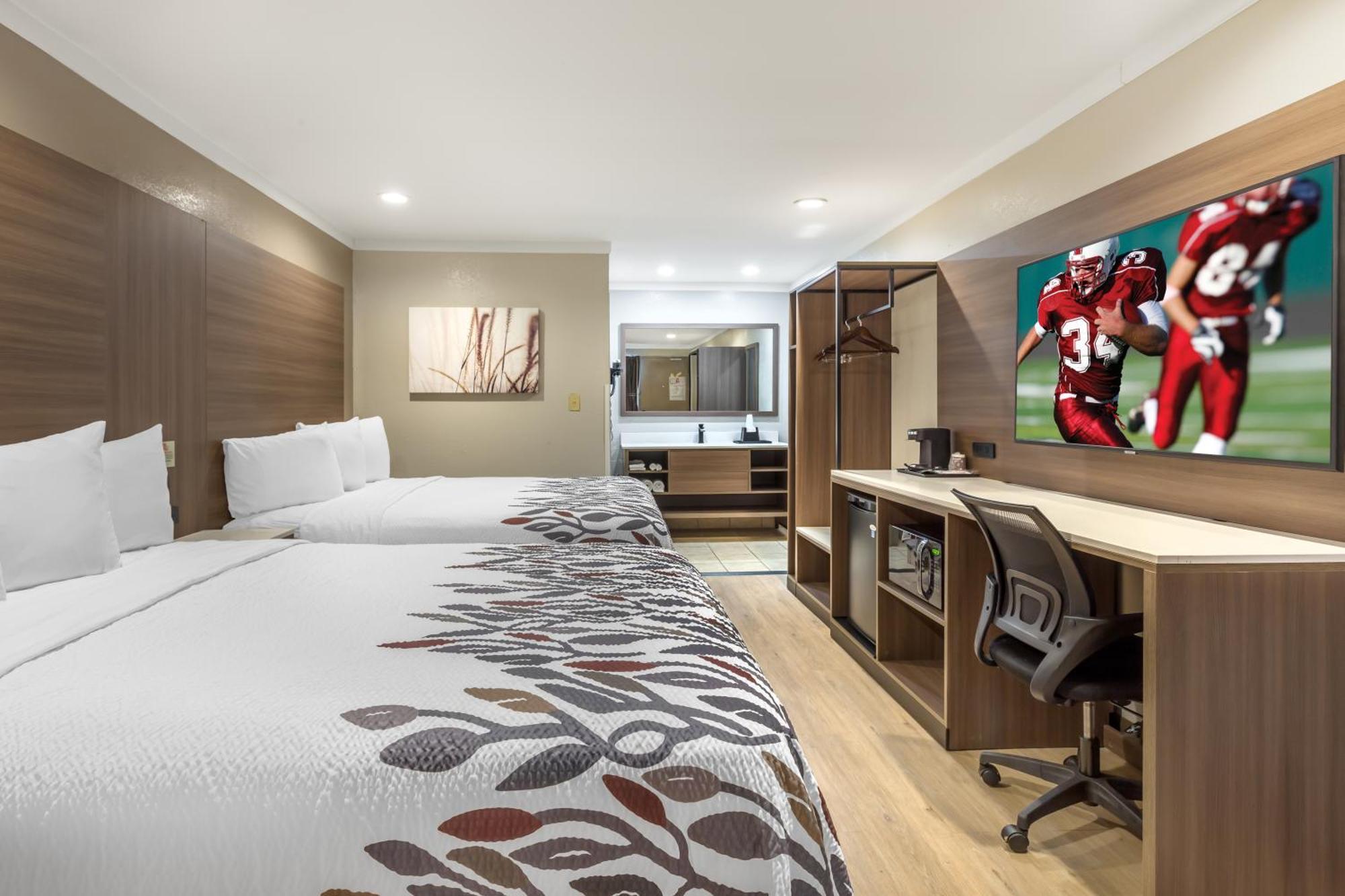 Red Roof Inn Raleigh Northeast - Downtown المظهر الخارجي الصورة